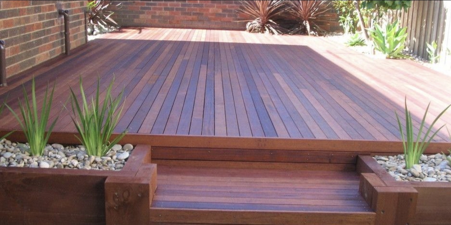 Deck oiling Adelaide